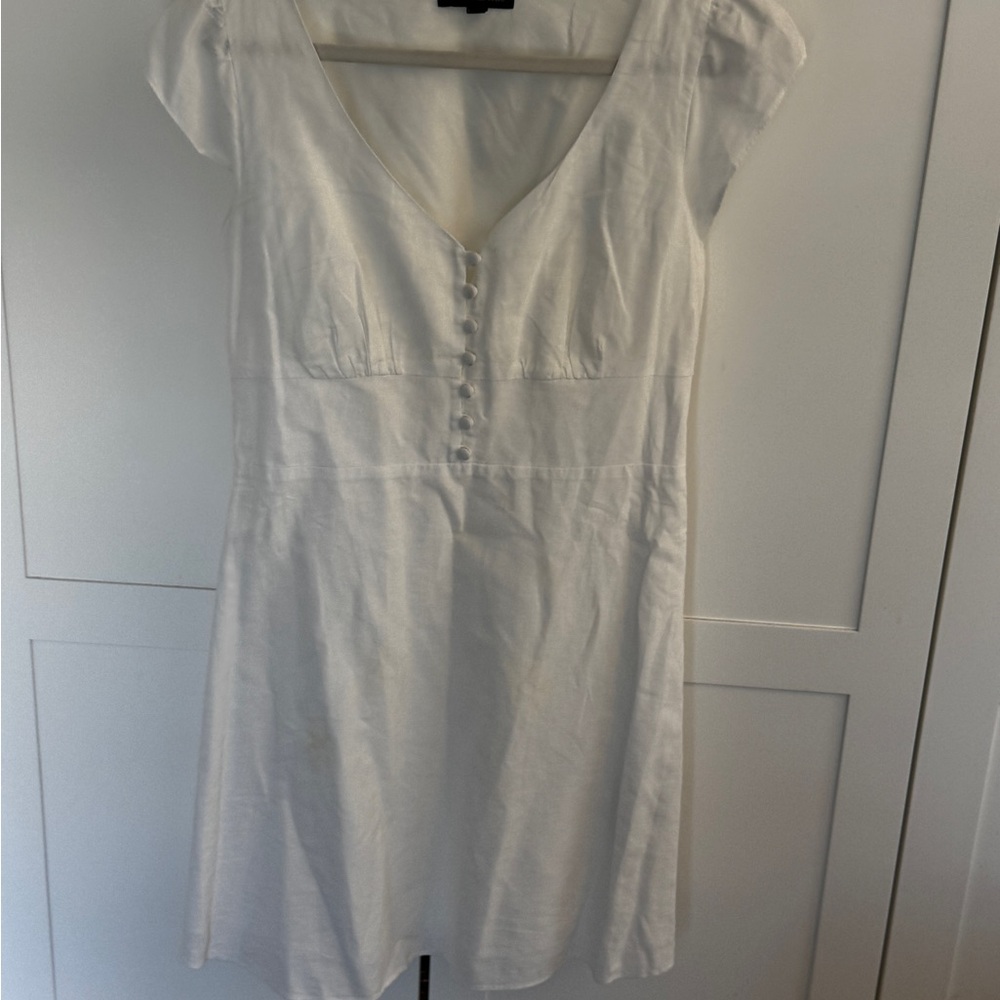 Banana Republic Classic White Garment